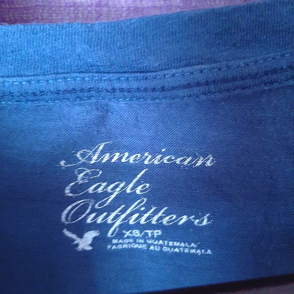 T-shirt - Picture 2 of 3